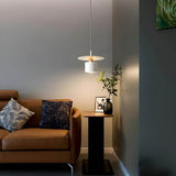 Modern and Elegant Jet Pendant Lamp