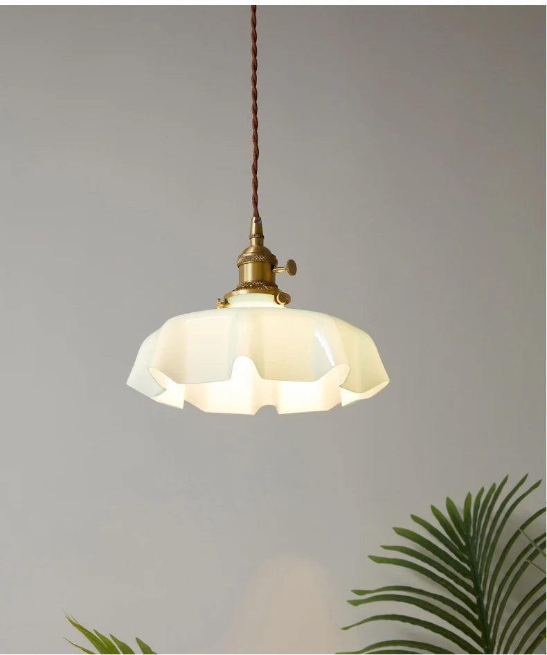 Nordic Bloom Glass Pendant – Minimalist Glass Pendant Lamp in Cream-Colored Flower Style