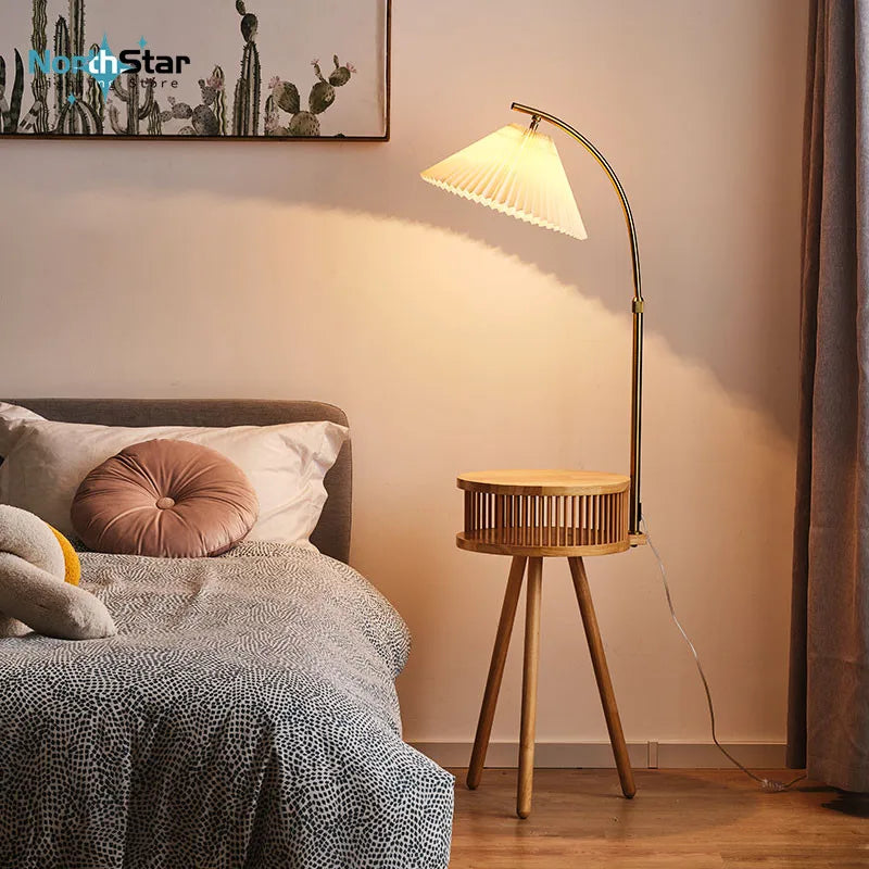 Scandinavische Houten Driepoot Vloerlamp - vloerlamp
