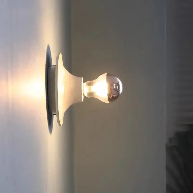NordicBau Vintage Bauhaus Wandlamp - wandlamp - sfeerbeeld