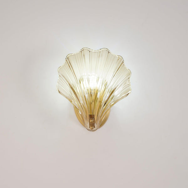 Wandlamp In De Vorm Van Een Schelp - wandlampen - sfeerbeeld