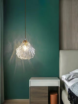 Shell Mini Pendant Lamp in the Shape of a Shell