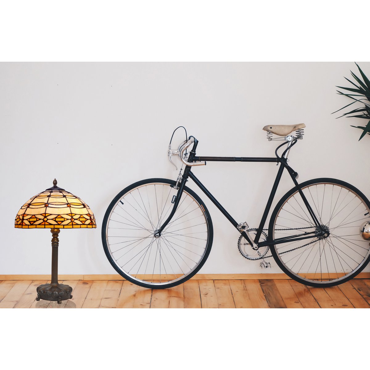 Alexandra Lighting - Sobremesa Mayor Base Con Soportes Tiffany Diametro 40 Cm Serie Marfíl - tafellampen - sfeerbeeld