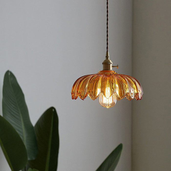Vintage Glazen Bloem Hanglamp - hanglampen - zijaanzicht