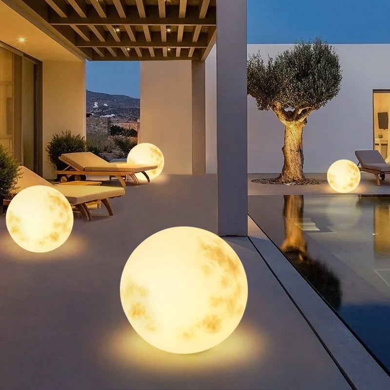 Moonlamp | Tuinlamp In De Vorm Van Een Maan - lamp - gemonteerd