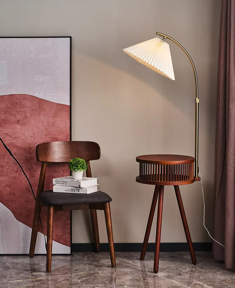 Scandinavische Houten Driepoot Vloerlamp - vloerlamp - detail
