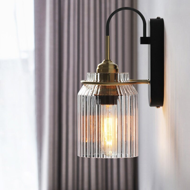 Vintage Wandlamp Met Geribbelde Glazen Kap - wandlampen