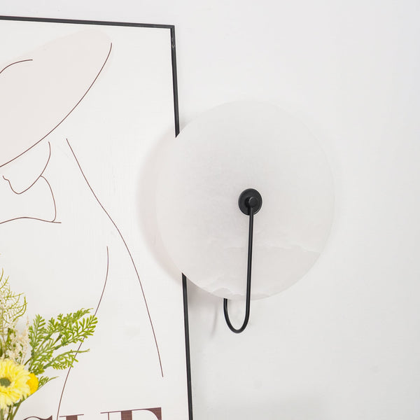 Albaster Steen Led Wandlamp - wandlampen - close-up