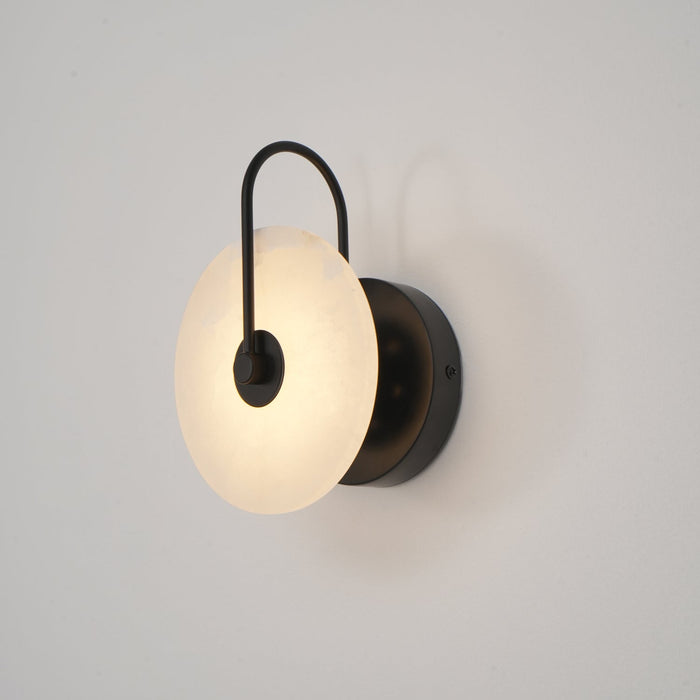Rustgevende Alabaster LED Wandlamp - wandlampen - verlicht
