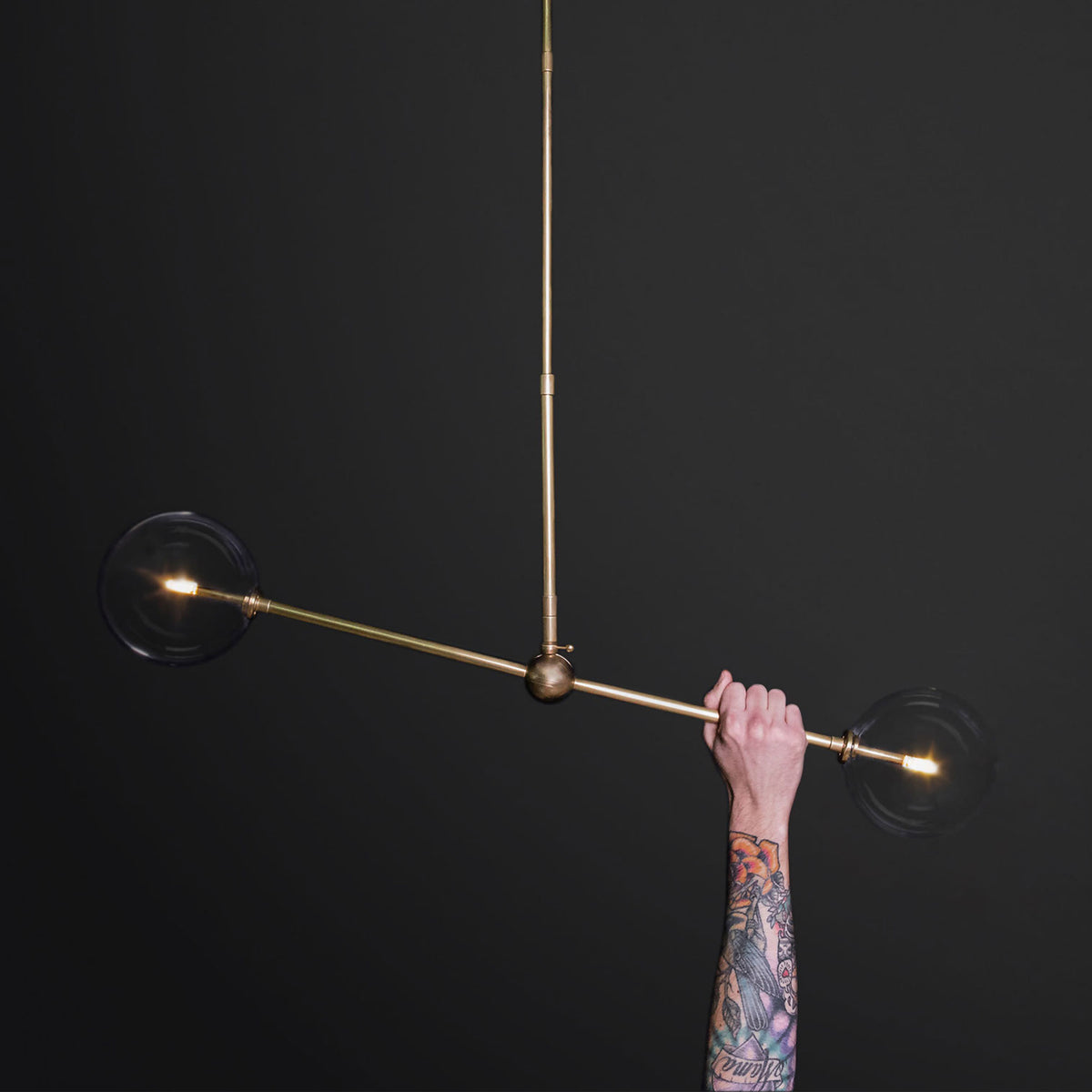 Schwung Lighting - Balance 150x150 - hanglampen - in de kamer