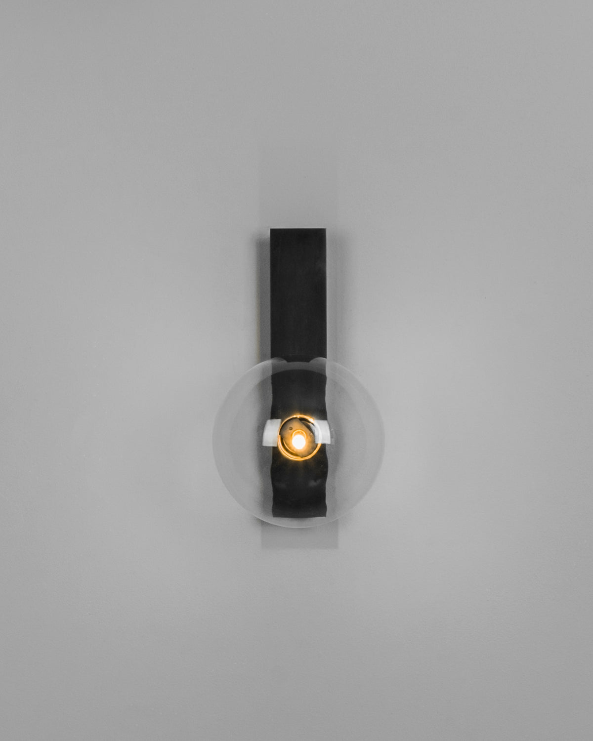 Schwung Lighting - Oslo Wall Sconce - wandlampen - in de kamer