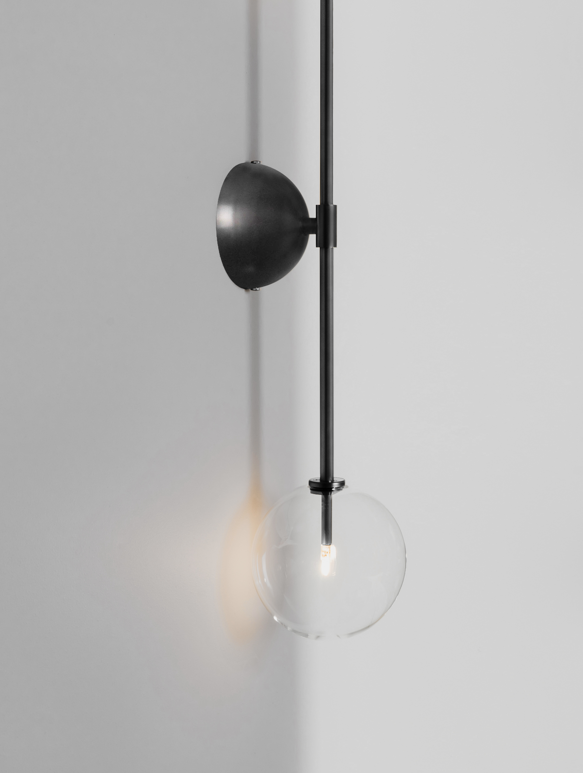 Schwung Lighting - Miron Wall Sconce - wandlampen - detail