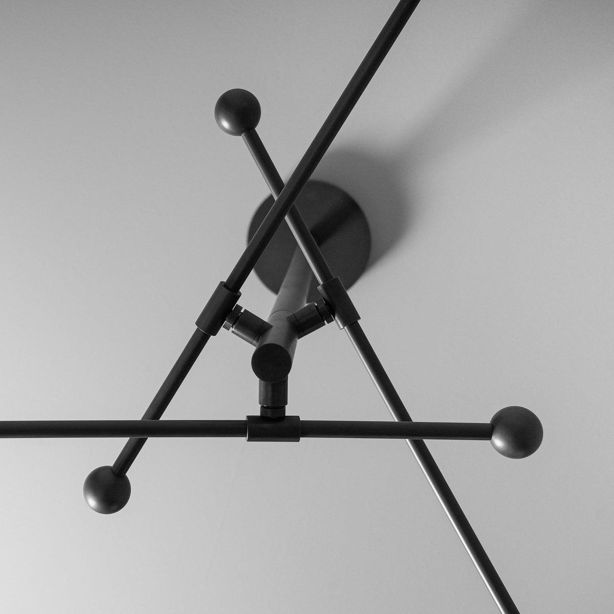 Schwung Lighting - RD15 3 Arms - hanglampen - materiaaldetail