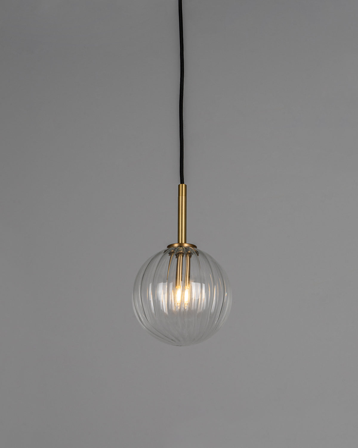 Schwung Lighting - DRIES Pendant FI 300 - hanglampen - detail