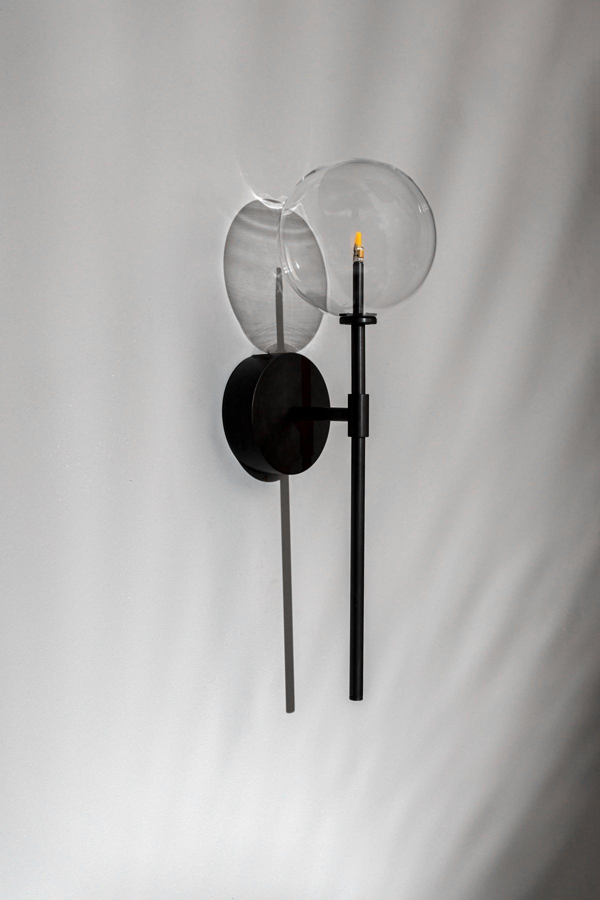 Schwung Lighting - Dawn Single - wandlampen - zijaanzicht