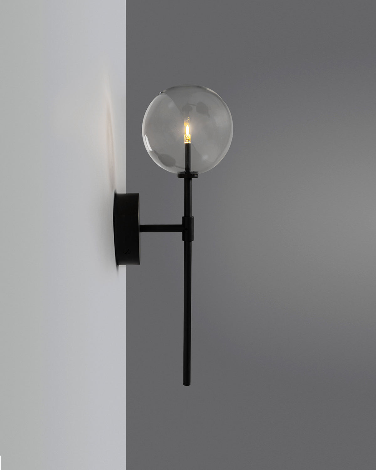 Schwung Lighting - Dawn Single - wandlampen - gemonteerd