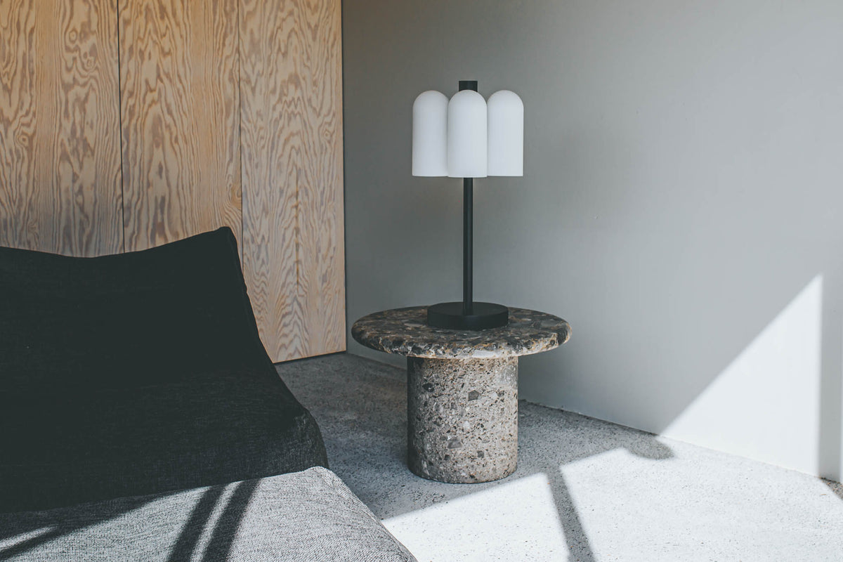 Schwung Lighting - Odyssey Table Lamp 6 - tafellampen - sfeerbeeld