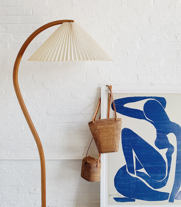 Speelse Scandinavische Caprani Vloerlamp - vloerlamp - zijaanzicht