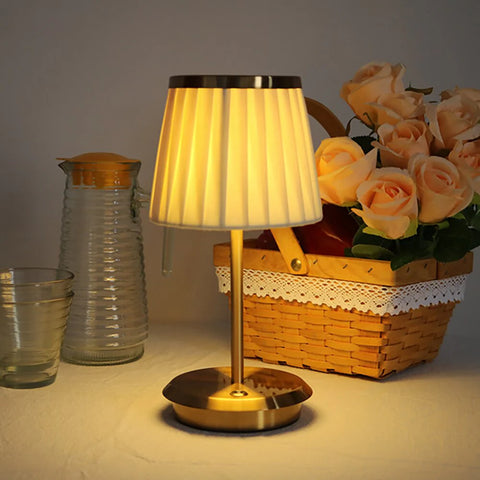 Classic Elegant Table Lamp With Warm Light