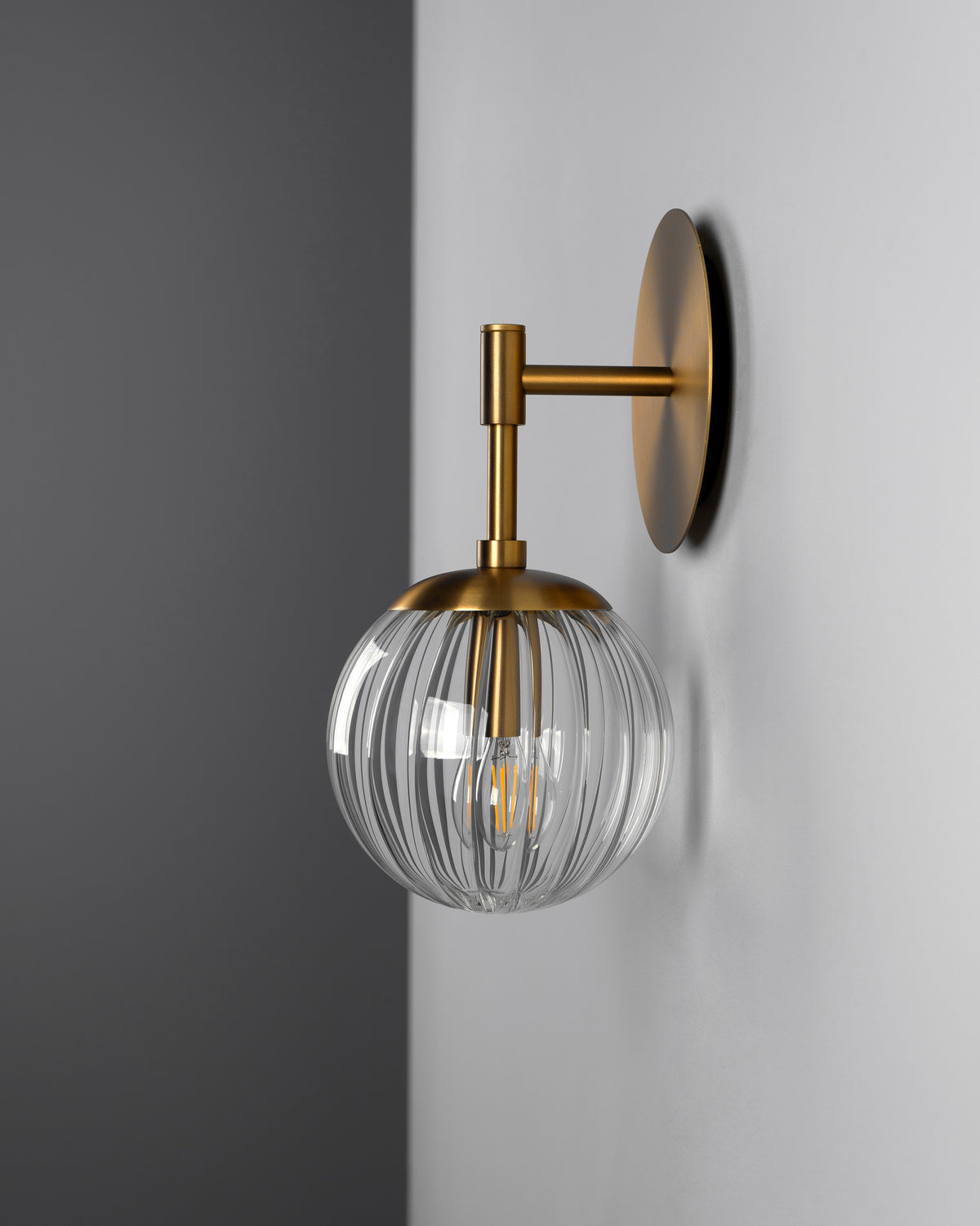 Schwung Lighting - Pulsar 150 - wandlampen - zijaanzicht