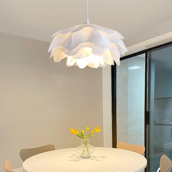 Witte Hanglamp In Bloemvorm - hanglampen - in de kamer