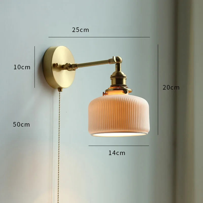 AuroraLux Nordic Wandlamp – Moderne Koperen Wandlamp met Trekschakelaar & Glazen Kap - wandlamp - gemonteerd