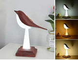 Exclusive table lamp in the shape of a bird