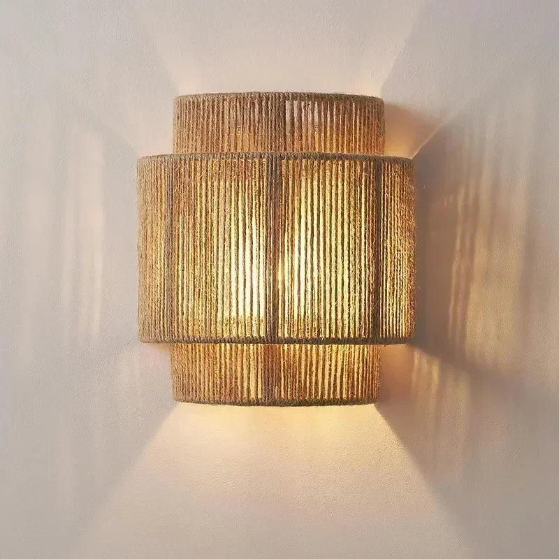 MORI GLOW Handgemaakte Hennep Touw Wandlamp - wandlamp - sfeerbeeld