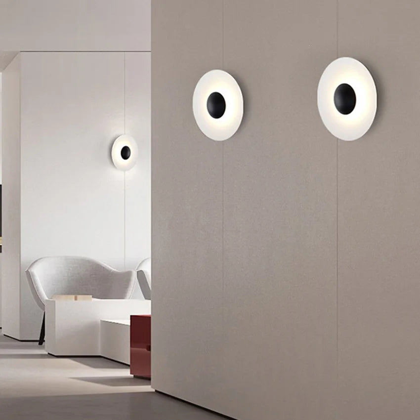 NordicGlow – Moderne Houten Rond LED Wandlamp - wandlamp - zijaanzicht