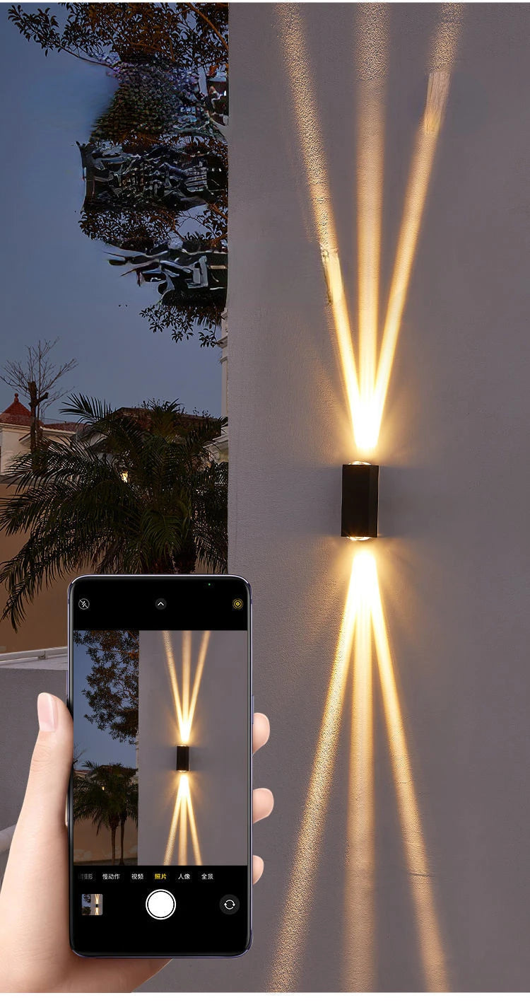 Stralux Beam IP65 Wandlamp – Minimalistische LED Buitenlamp met Smalle Lichtbundel voor Gevel, Tuin & Terras - buitenverlicht