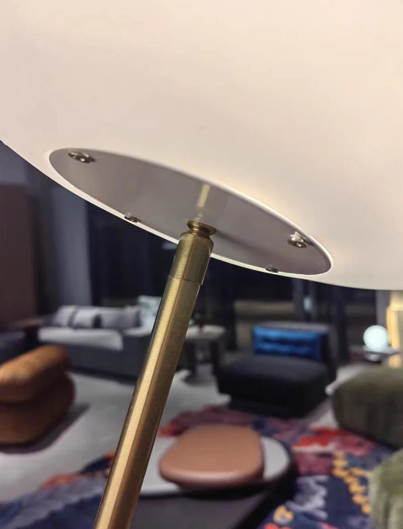 Nordic Luxe Design Vloerlamp – Stijlvolle LED Staande Lamp voor Woonkamer, Eetkamer & Slaapkamer - vloerlamp - detail