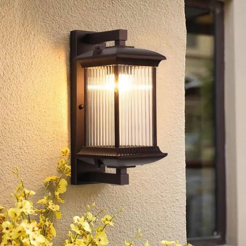 TerraGuard Classic – Waterdichte Buitenwandlamp van Metaal - buitenverlichting - detail