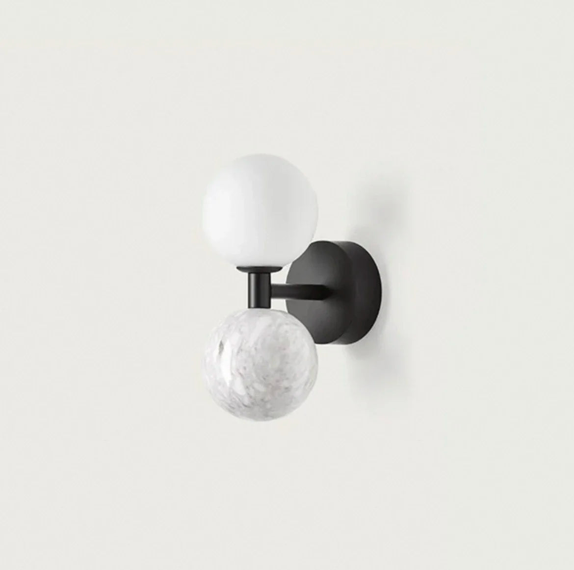 Nordic Marble Glow – Luxe LED Wandlamp van Marmer - wandlamp - close-up