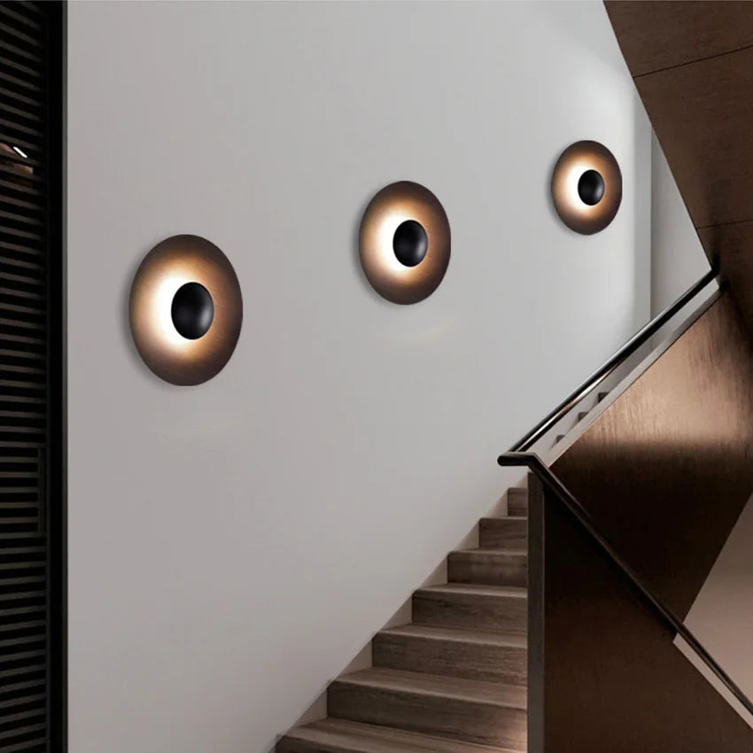 NordicGlow – Moderne Houten Rond LED Wandlamp - wandlamp - close-up