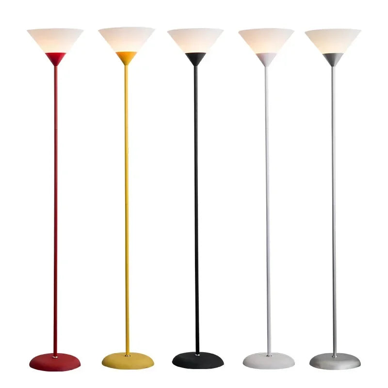 LumiArc LED Floor Lamp – Minimalist Design for Stylish Lighting 