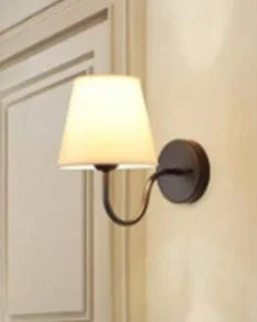 LumaFabrica – Nordic Wandlamp met Stoffen Lampenkap - wandlamp - detail