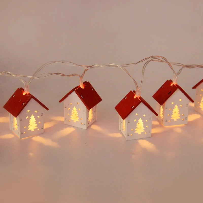 NordiHaus Houten Kersthuis LED Lichtslinger - buitenverlichting - zijaanzicht