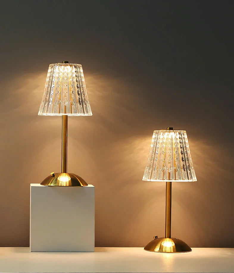 Aurora CrystalTouch – Klassieke Kristallen LED Tafellamp met Touchfunctie - tafellampen - zijaanzicht