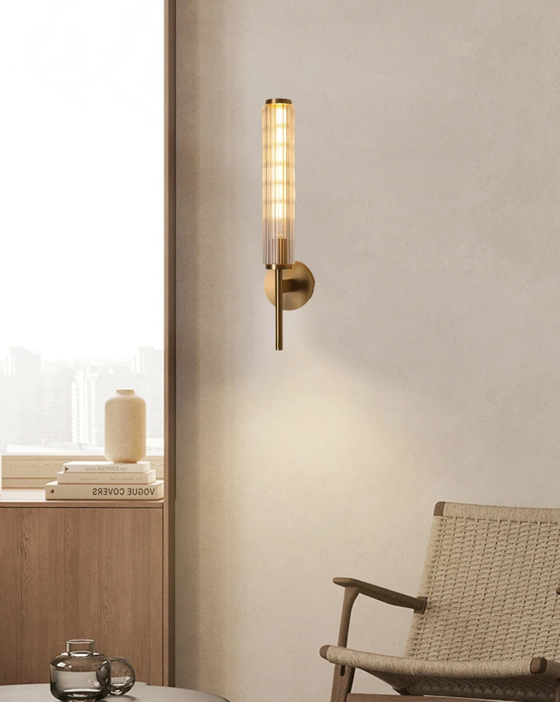 Moderne Luxe Gouden Wandlamp met Helder Glazen Kap - wandlamp