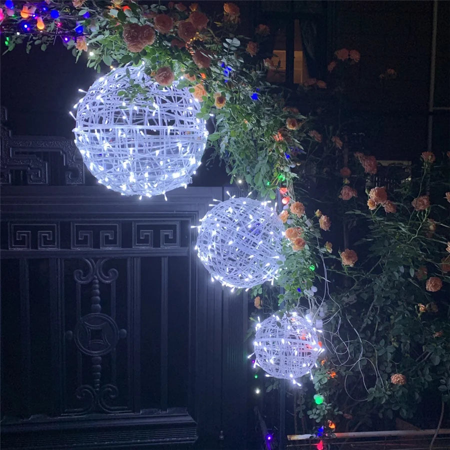 Kerst LED Rotanbal Slinger – Warme Feestverlichting & Buiten Fairy Garden Kerstverlichting - buitenverlichting - gemonteerd