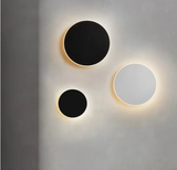 LUMOLUX EdgeGlow LED Wall Lamp