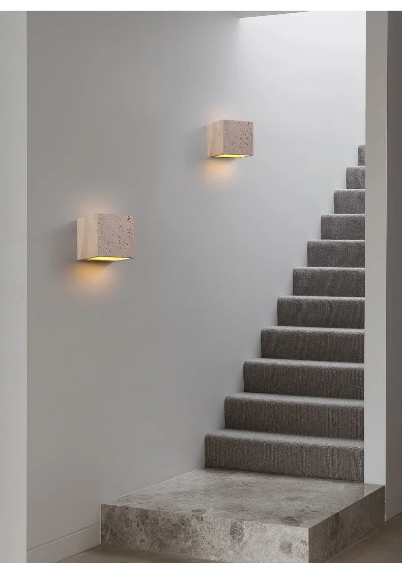 StoneBloc Buitenwandlamp – Natuurlijke Steenlook Wandlamp voor Tuin, Hal & Badkamer - buitenverlichting - close-up