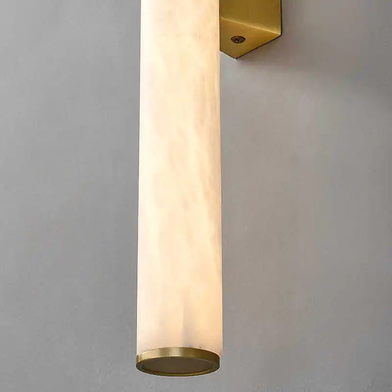 Auralis Lux – Minimalistische Wandlamp van Koper & Marmer - wandlamp - zijaanzicht