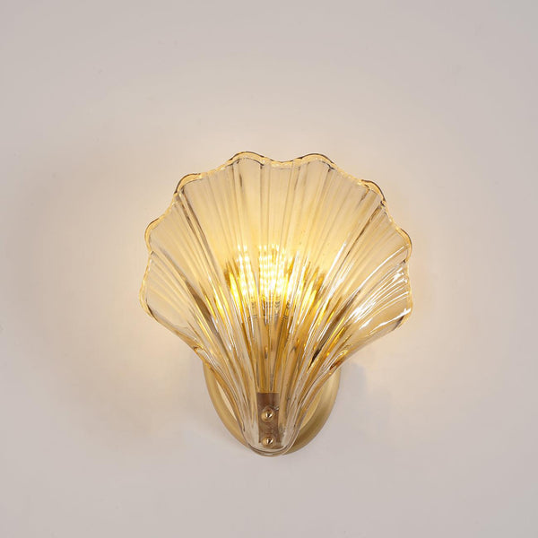 Wandlamp In De Vorm Van Een Schelp - wandlampen - zijaanzicht