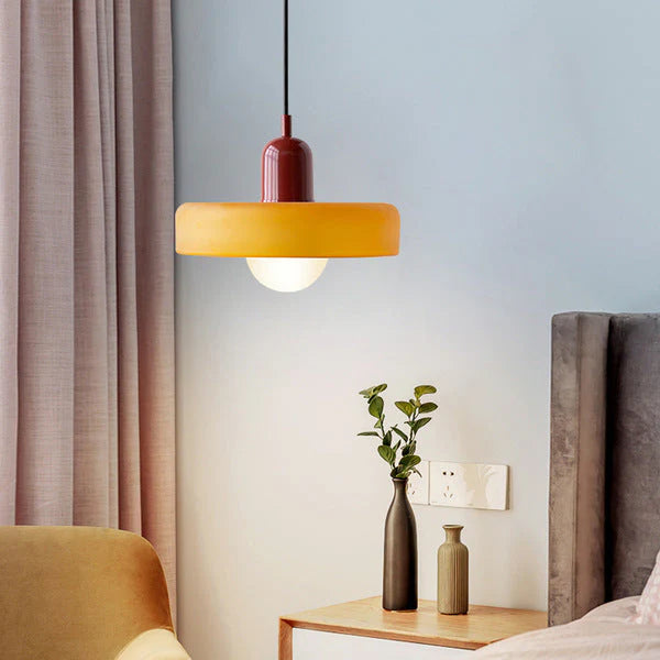 Bauhaus Hanglamp Van Gekleurd Glas - hanglampen - close-up