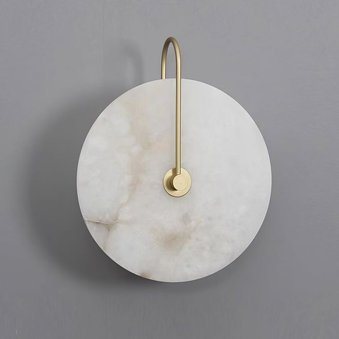 Rustgevende Alabaster LED Wandlamp - wandlampen - in de kamer