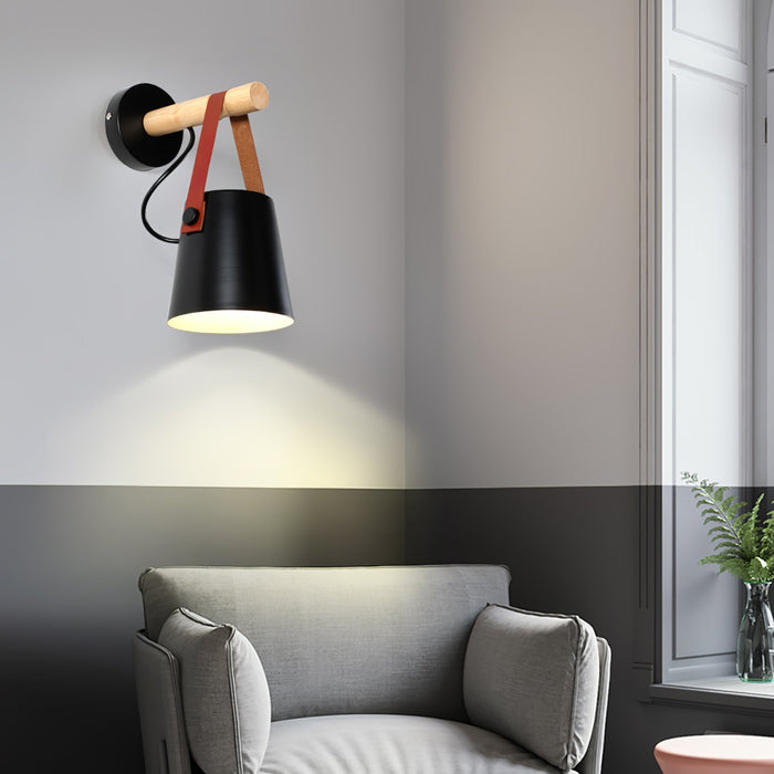 Conische Wandlamp van Hout - wandlampen - close-up