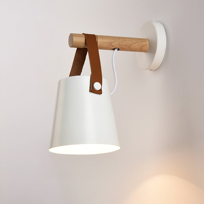 Conische Wandlamp van Hout - wandlampen - materiaaldetail
