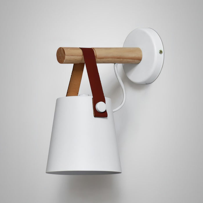 Conische Wandlamp van Hout - wandlampen - detail