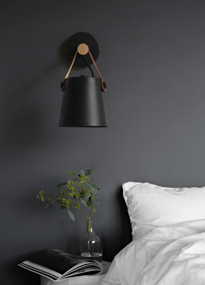 Conische Wandlamp van Hout - wandlampen - sfeerbeeld